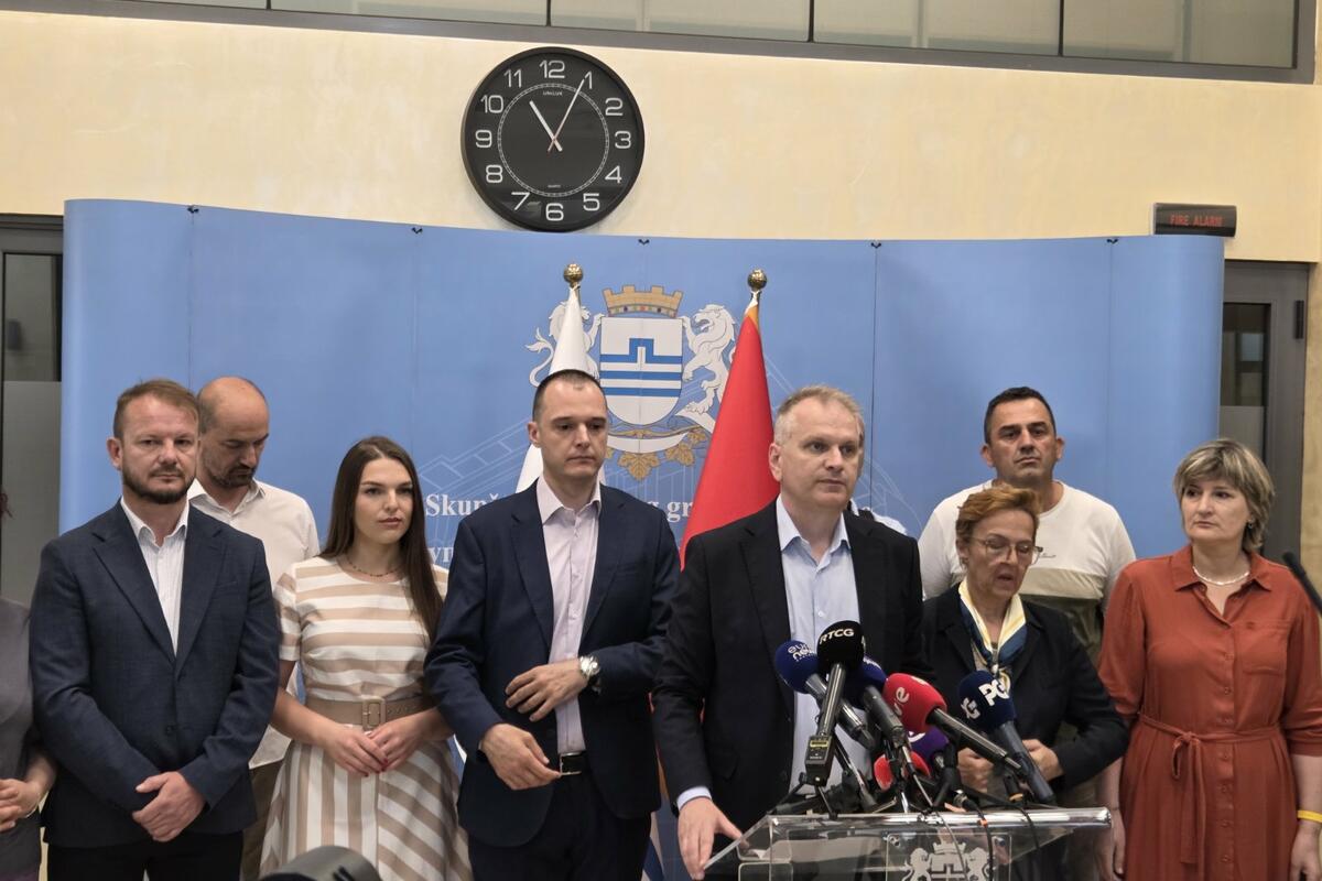 Fotografija uz vijest: Perić: Dobili smo javnu podršku DNP-a i pisanu podršku DPS-a