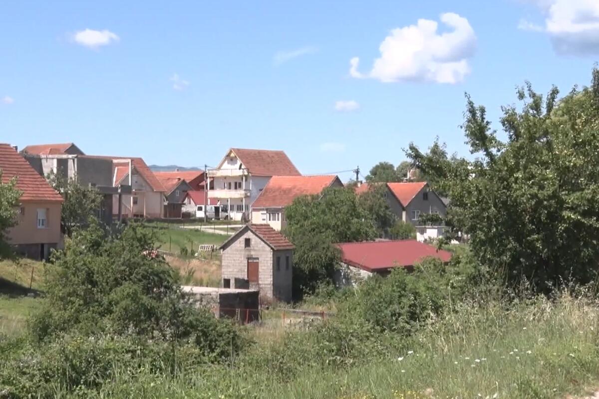 Fotografija uz vijest: Počinju radovi na kanalizacionoj mreži za četiri nikšićka naselja, trajaće tri godine