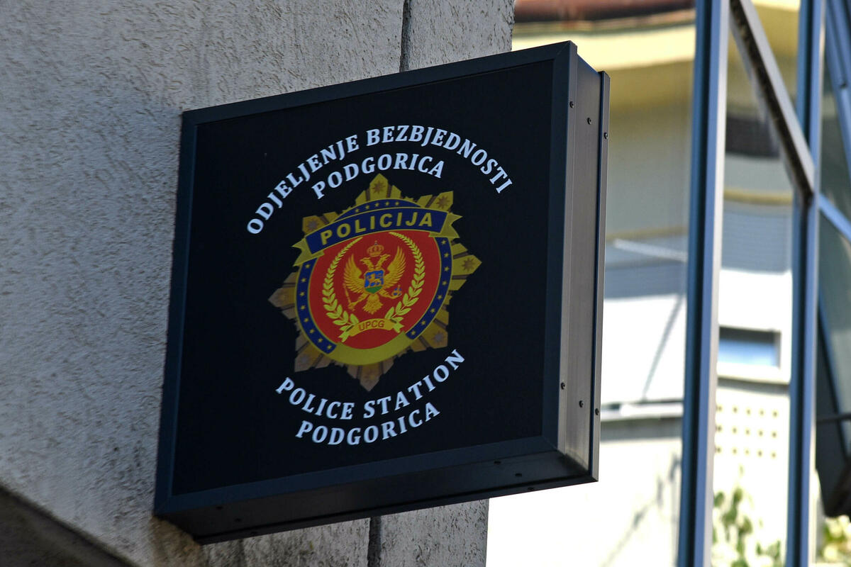Fotografija uz vijest: Podgorica: Policija traga za muškarcem osumnjičenim za silovanje maloljetnice