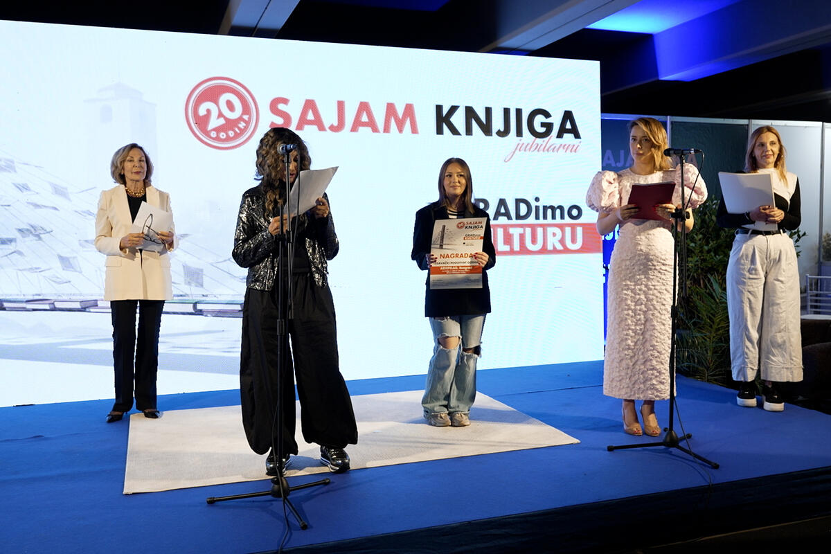 Fotografija uz vijest: Podgorica sedam dana živjela knjigu: Završeno jubilarno izdanje Sajma knjiga i obrazovanja