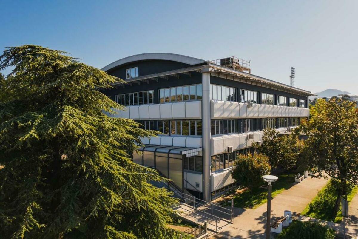 Fotografija uz vijest: Pokrenut novi disciplinski postupak protiv Vuka Kadića zbog dopunskog rada