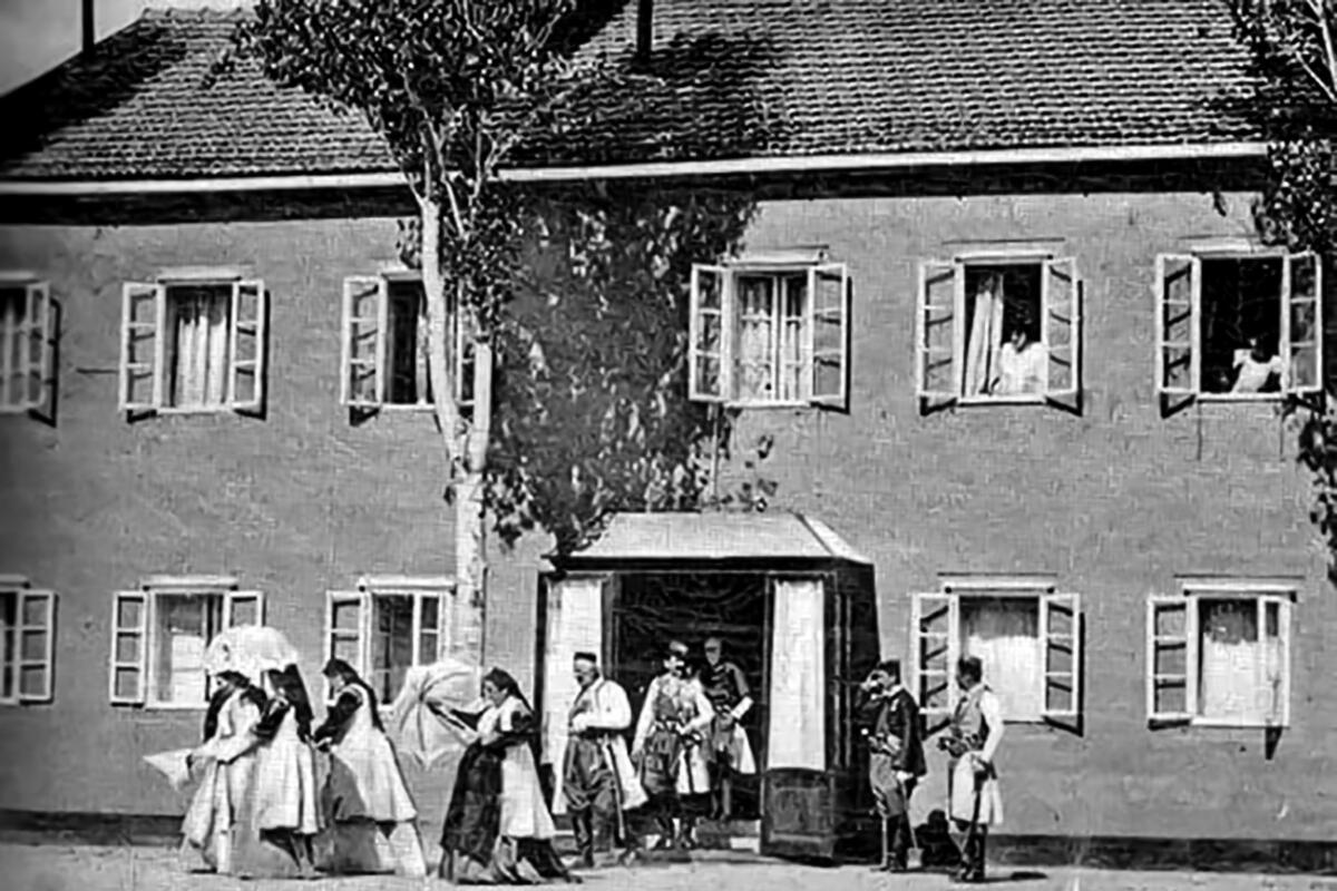 Fotografija uz vijest: Postupak za povraćaj imovine Karađorđevića i dalje traje pred prvostepenom komisijom