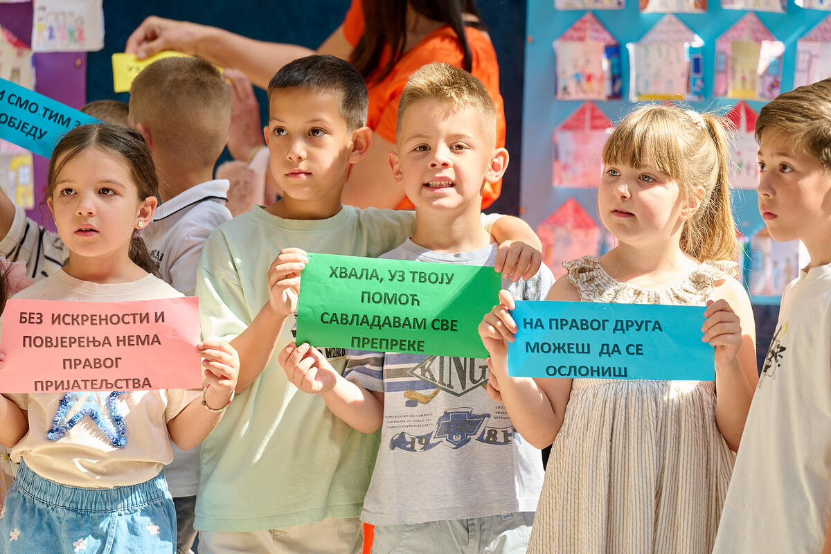 Fotografija uz vijest: Program protiv vršnjačkog nasilja proširen na još 15 škola u Crnoj Gori