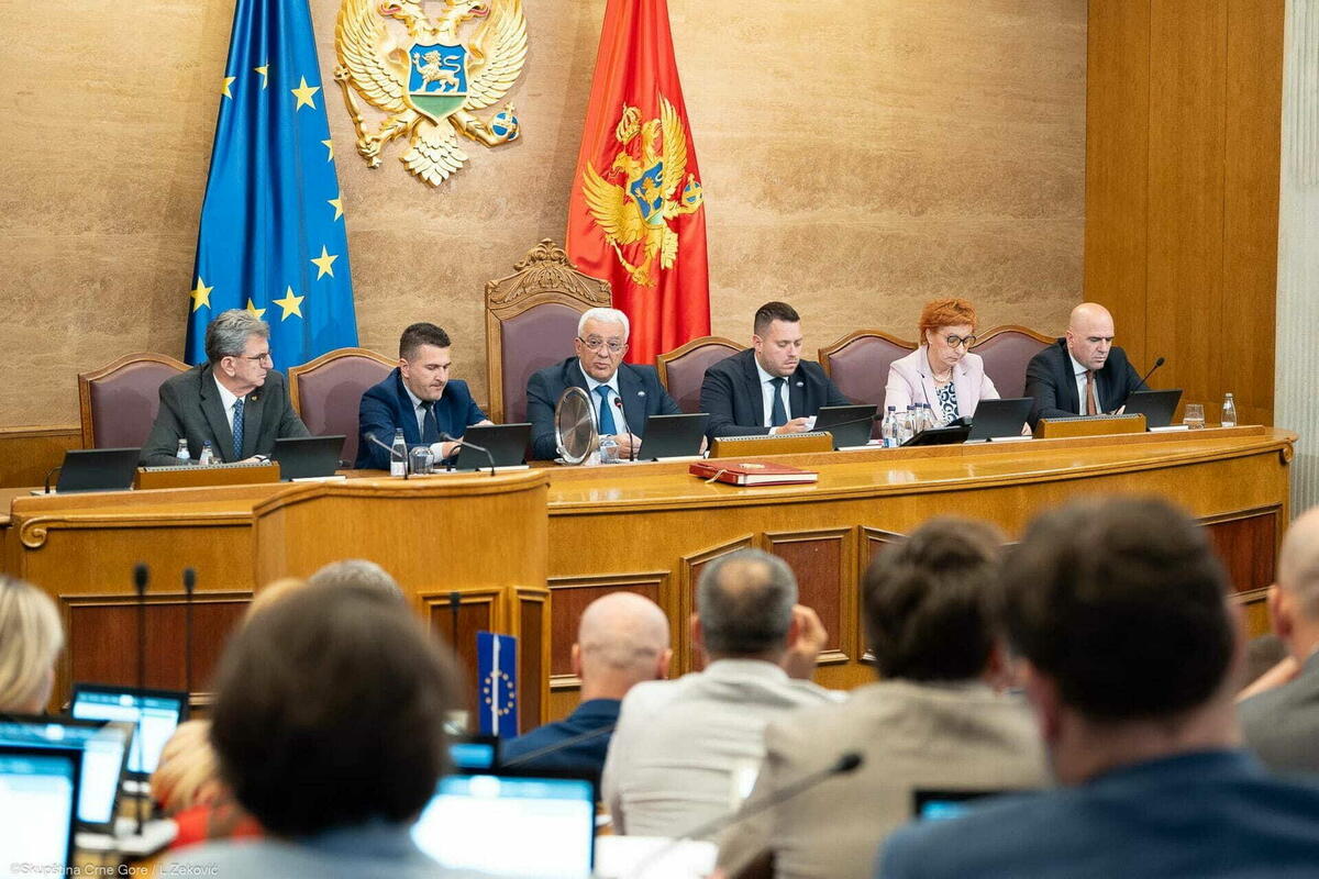 Fotografija uz vijest: Prvim glasanjem samo se otvara postupak: Počela rasprava o predlozima za promjenu Ustava