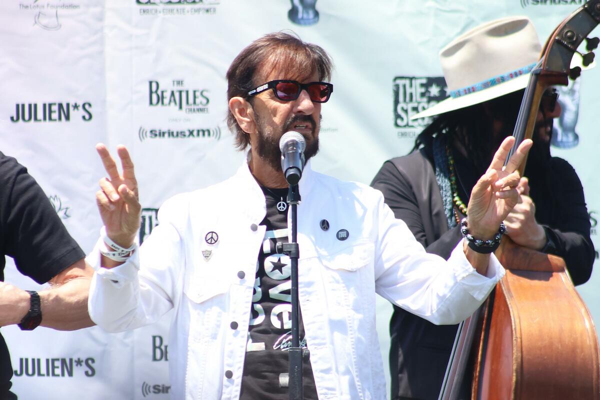 Fotografija uz vijest: Ringo Star dobio počasni doktorat Univerziteta u Liverpulu