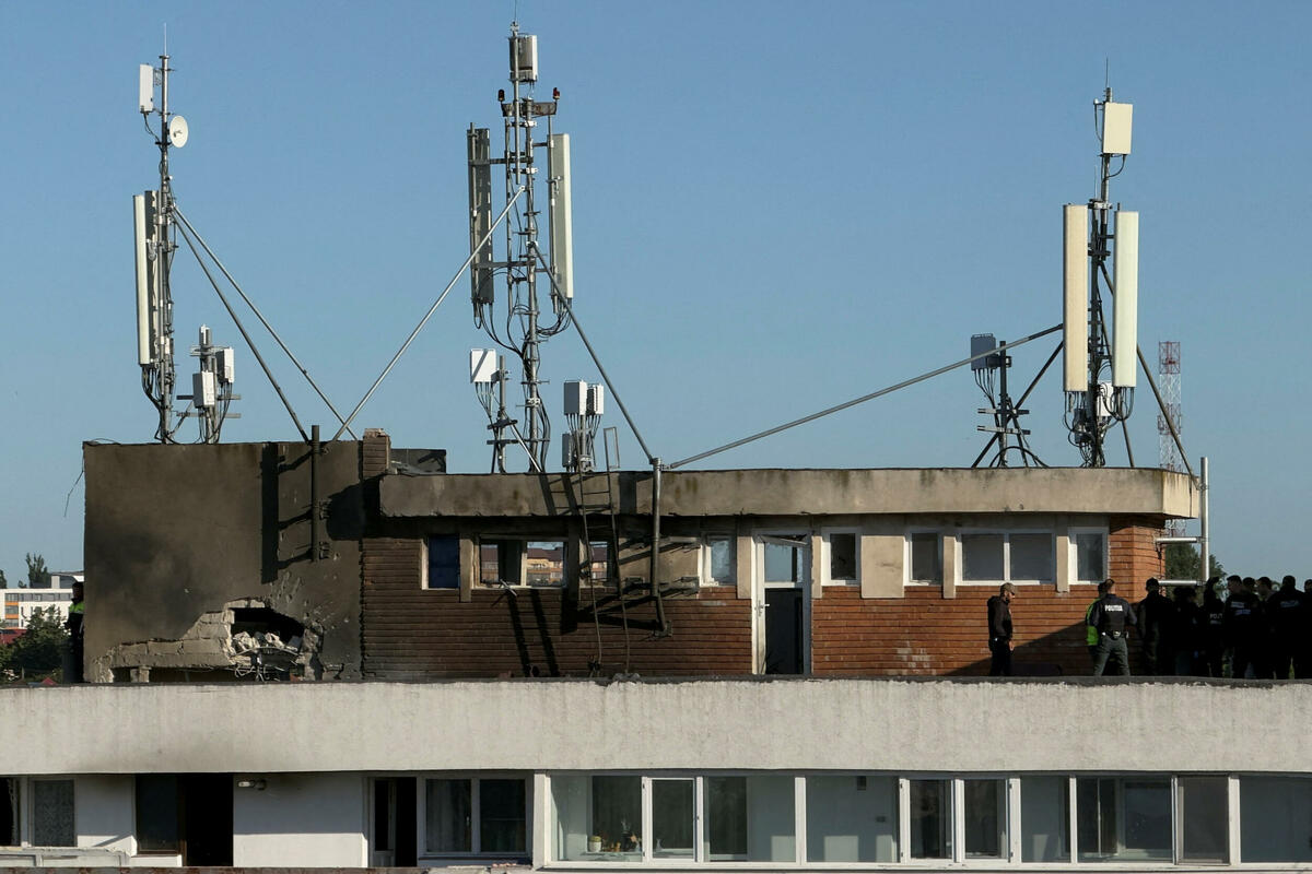 Fotografija uz vijest: Rumunija tvrdi da je ruski dron pogodio stambenu zgradu u Galacu i povrijedio dvije osobe