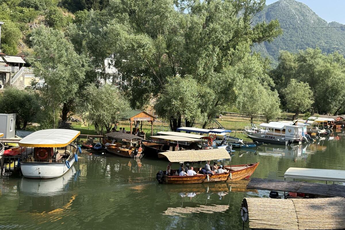 Fotografija uz vijest: Skoro 25.000 turista posjetilo NP Skadarsko jezero uz brojne izazove