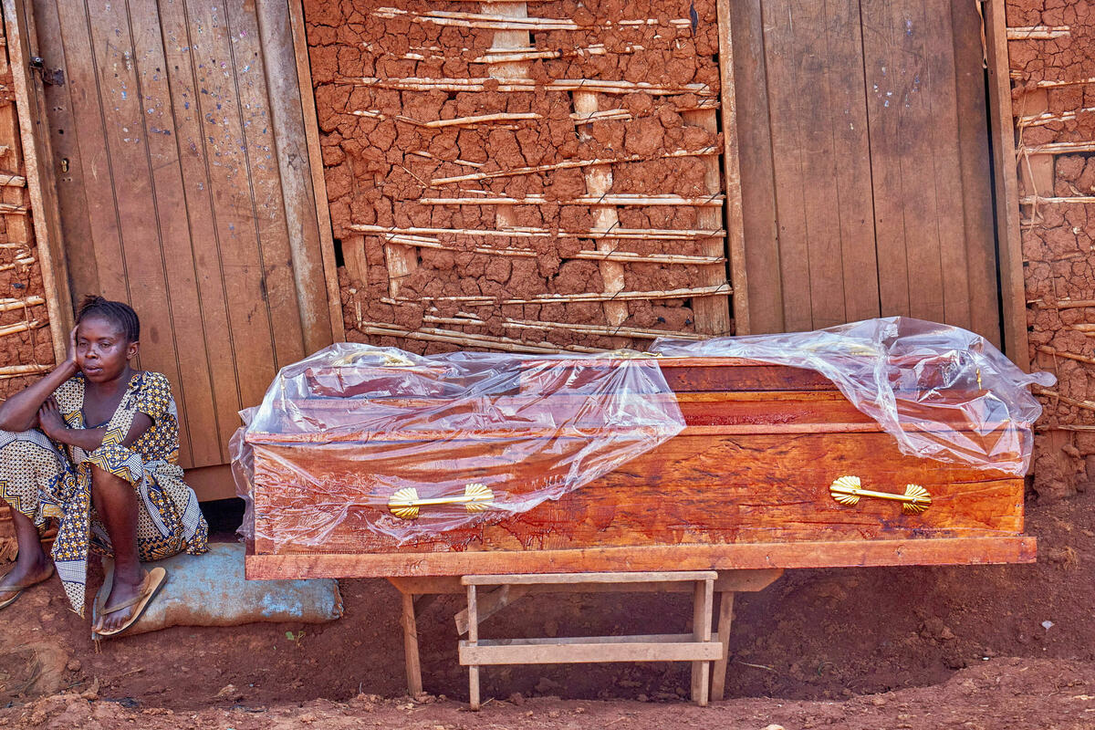 Fotografija uz vijest: SZO upozorava: Ebola se širi brže nego što stižemo da reagujemo