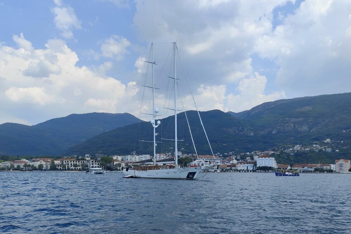 Fotografija uz vijest: Tivat još nije preuzeo upravljanje nautičkim sidrištima, sezona izgubljena