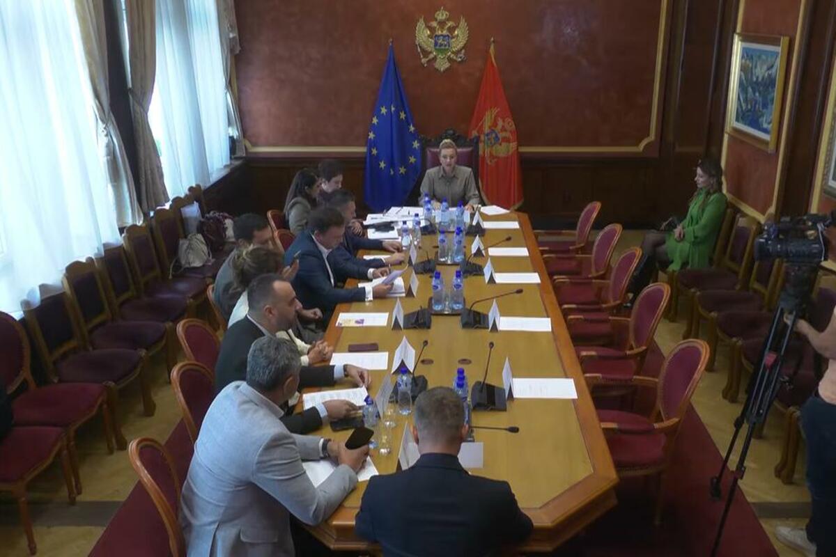 Fotografija uz vijest: Ustavni odbor podržao obaveznu provjeru integriteta kandidata za Vladu