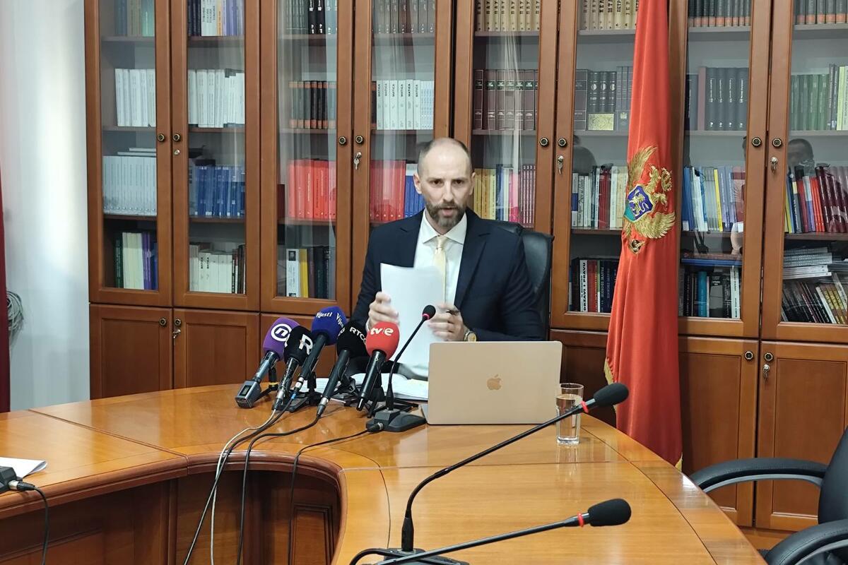 Fotografija uz vijest: Ustavni sud: Neustavno dodjeljivati stanove "licima čiji je rad od interesa za državu" bez kriterijuma i netransparentno