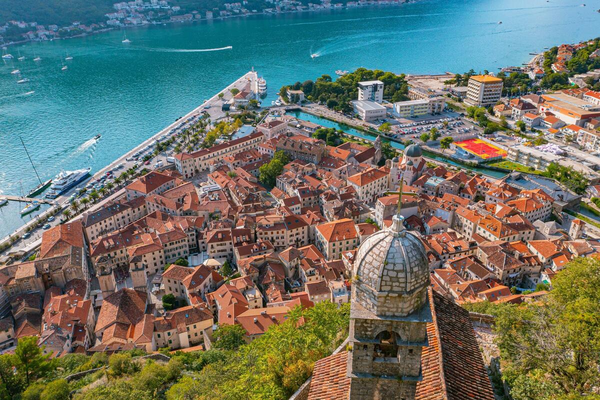 Fotografija uz vijest: Ustavni sud odbio ustavne žalbe: Zaštita Unesko područja ima prednost nad interesom investitora