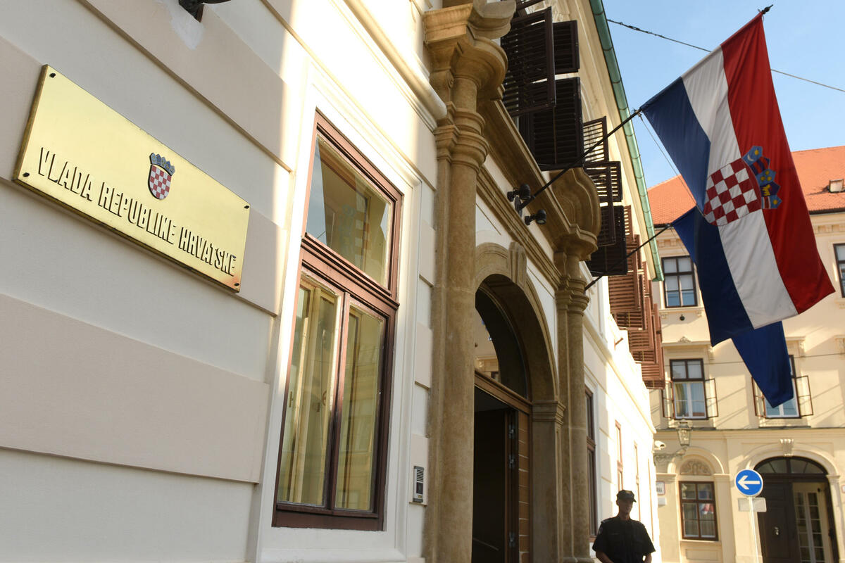 Fotografija uz vijest: Vlada Hrvatske pozdravlja odluku Crne Gore o promjeni imena bazena i odobravanju spomen-ploče