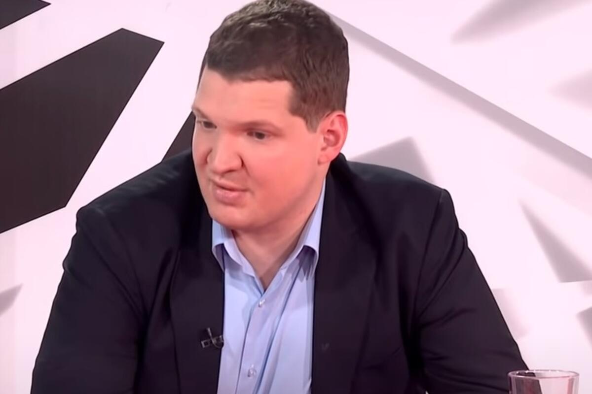 Fotografija uz vijest: Vuk Vuksanović o zaštitnim mehanizmima EU za nove članice: Crna Gora bez prava veta nije ravnopravna