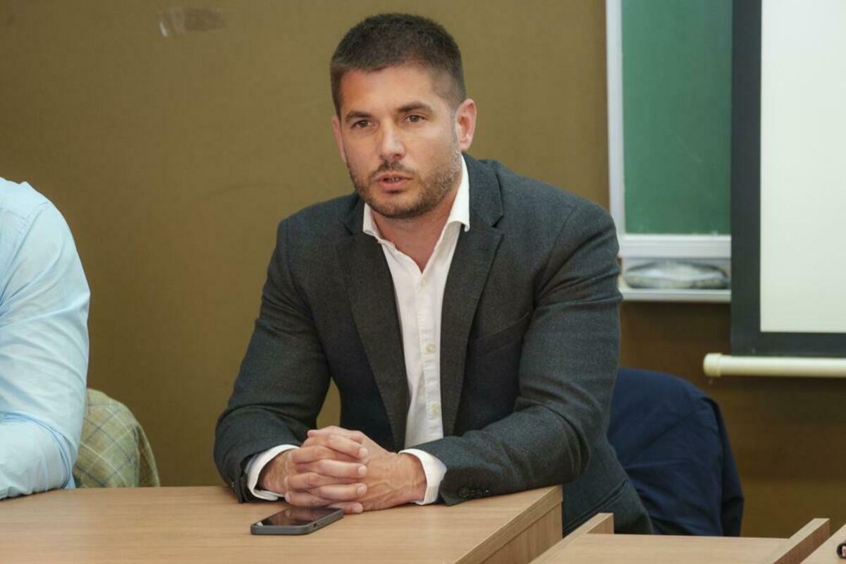 Fotografija uz vijest: Zenović: Podrška Jeleni Jovanović zbog novih prijetnji, nervoza pokazuje da je pogodila metu