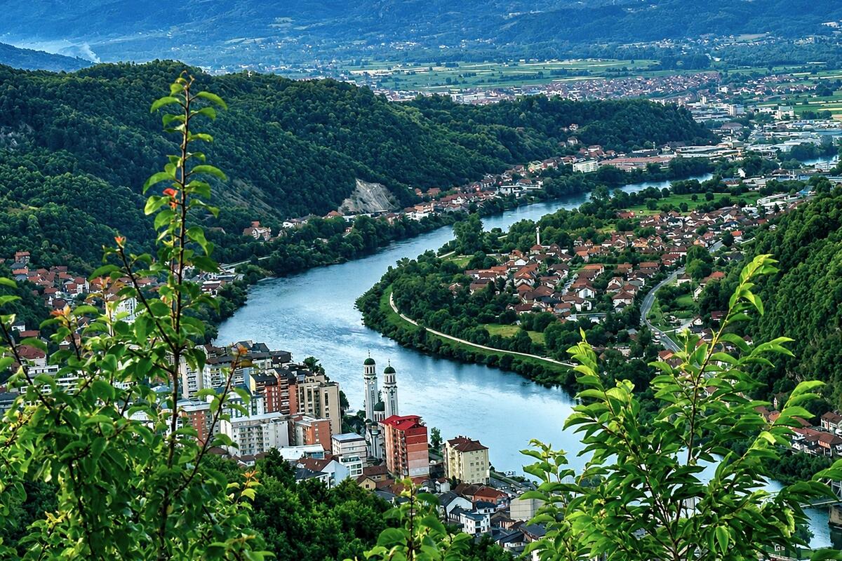 Fotografija uz vijest: Zvornik: Grad bez dominantnog arhitektonskog ukusa i bogate istorije